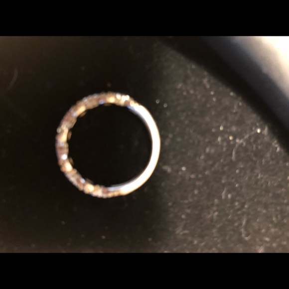 Sold - Picture 5 of 8